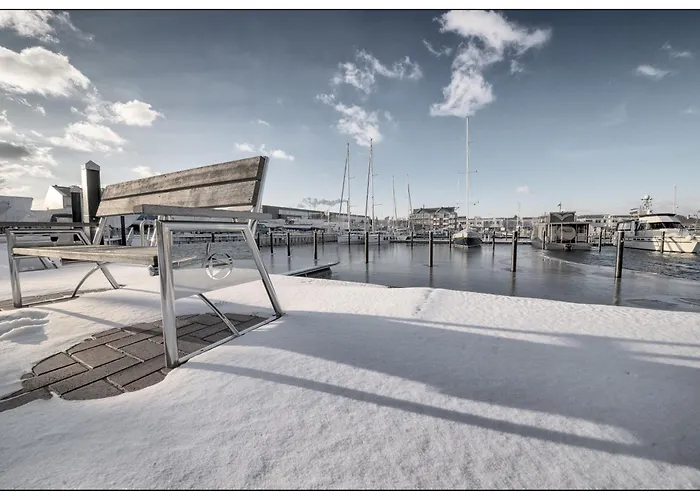 Semesterbostad Kyst 5410 Floating 2